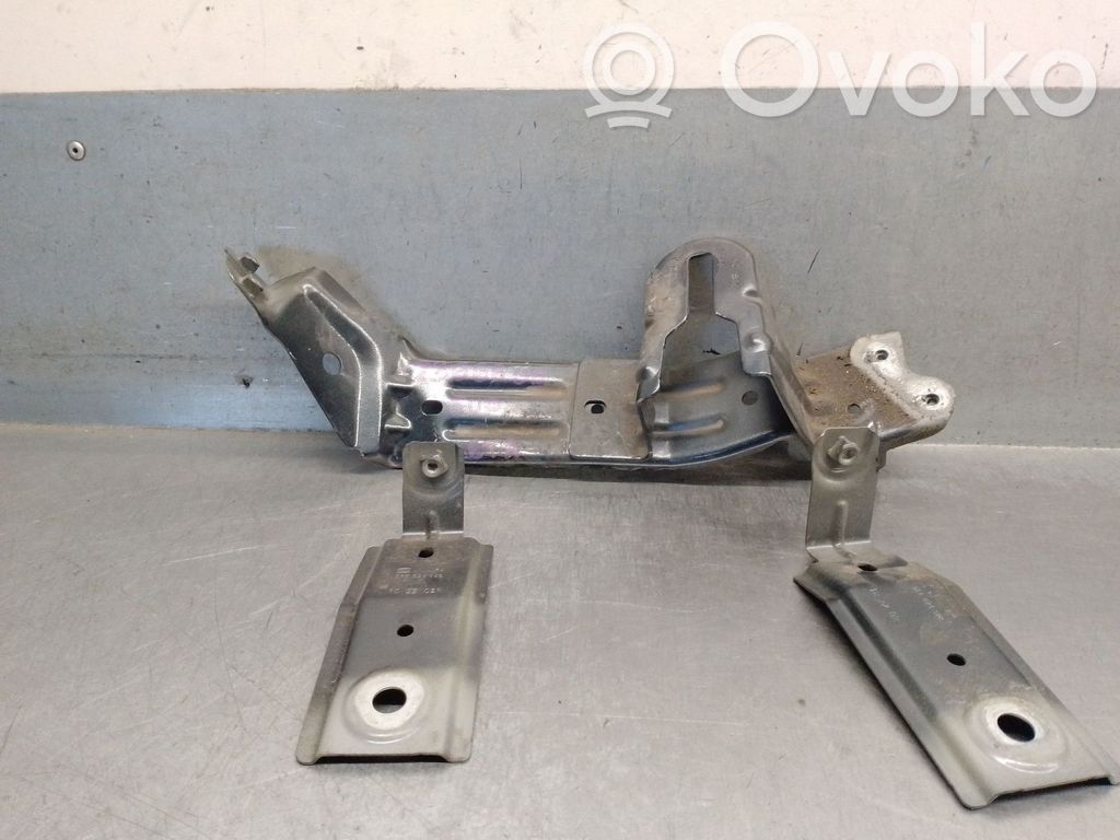 Soporte del parachoques delantero   5FF821168A,5FF821168B