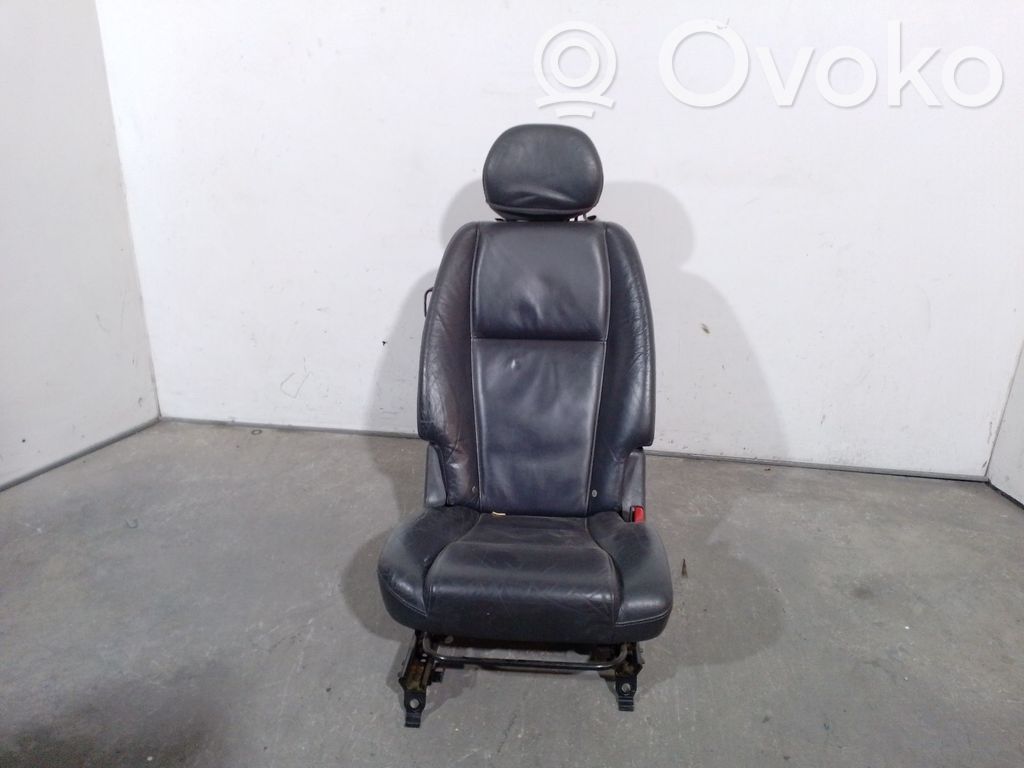 Volvo XC90 Takaistuin 