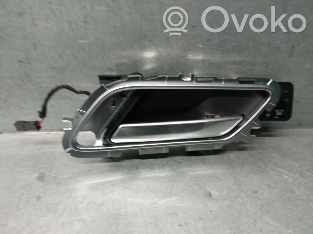 Jaguar F-Pace Manecilla interna puerta delantera 