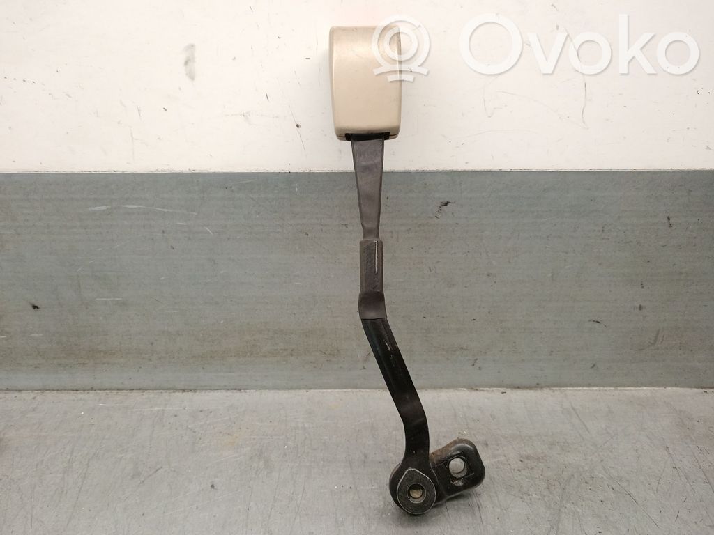Audi A3 S3 8L Hebilla del cinturón delantero 