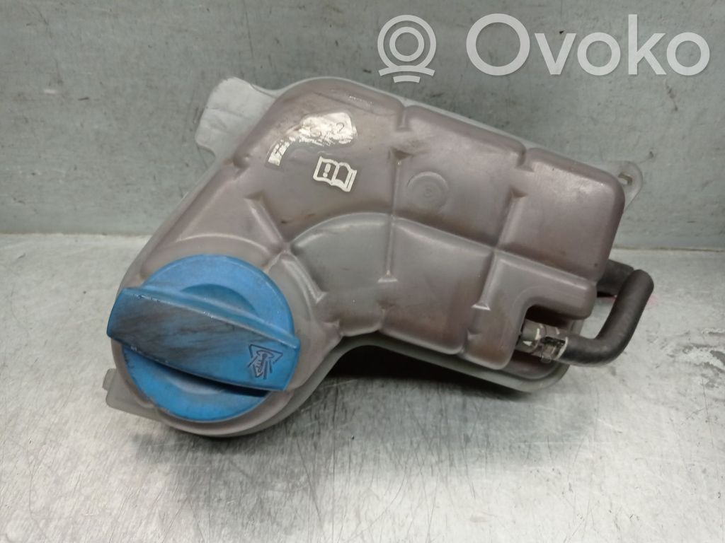 Audi A4 S4 B6 8E 8H Depósito de expansión de combustible
