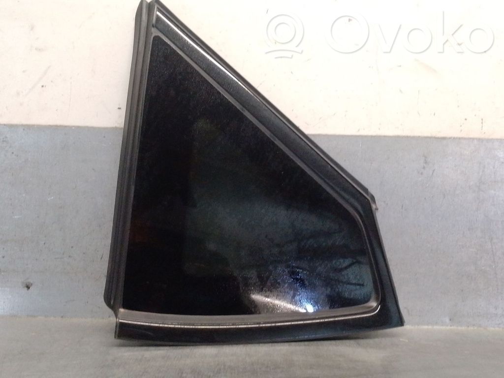 Ventanilla de ventilación de la puerta trasera   87810CV100,87810CV100