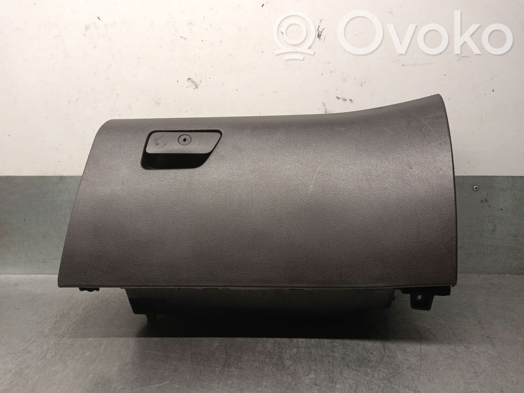 Ford Mondeo MK V Guantera 