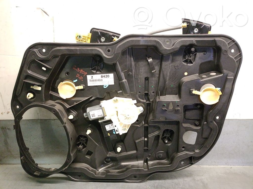 Jeep Compass Podnośnik szyby drzwi z silniczkiem 