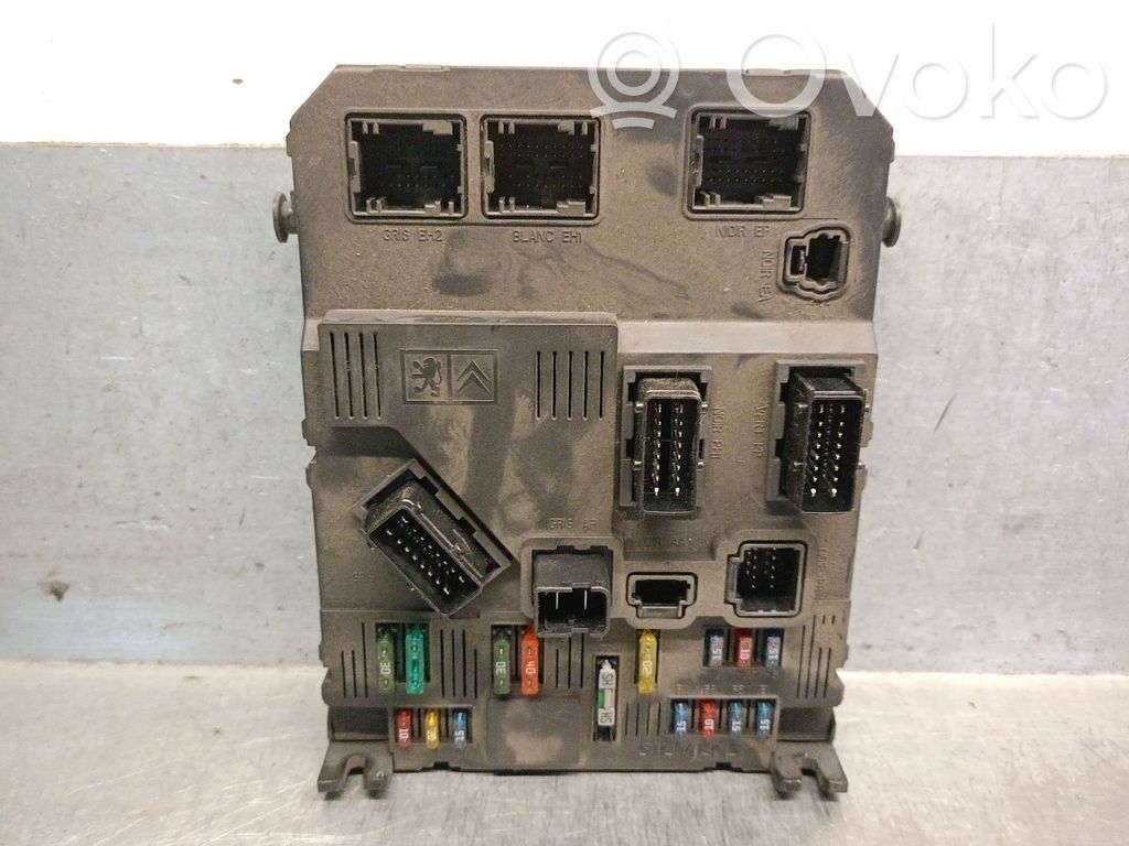 Skrzynka bezpieczników / Komplet   9652474380,740050008SIEMENS