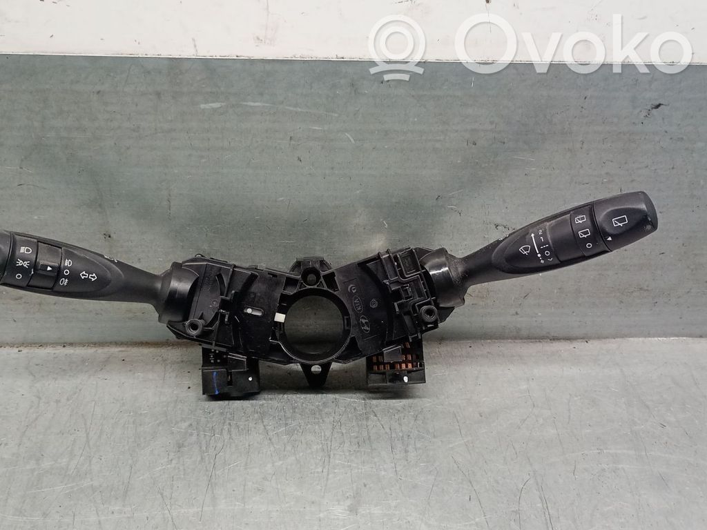 Hyundai i10 Panel lighting control switch 