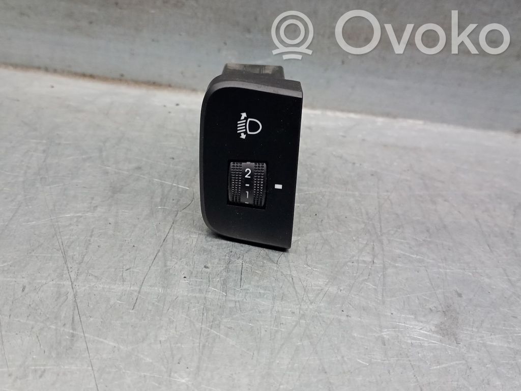 Hyundai i10 Panel lighting control switch 