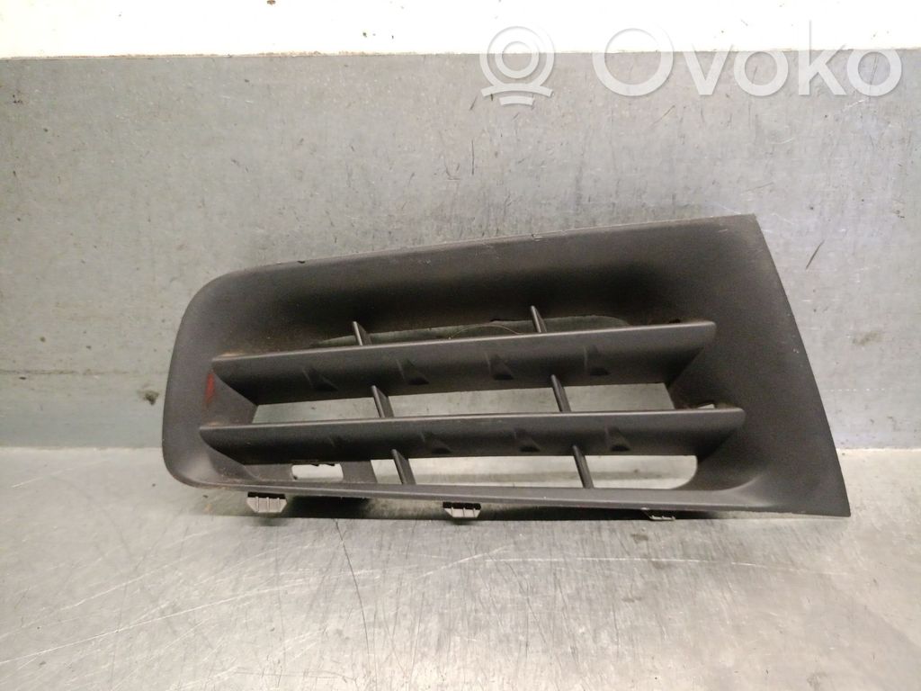Renault Megane II Front grill 
