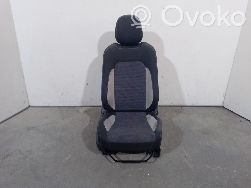 Fotel przedni pasażera   7143005D70B2,7143005D70B2