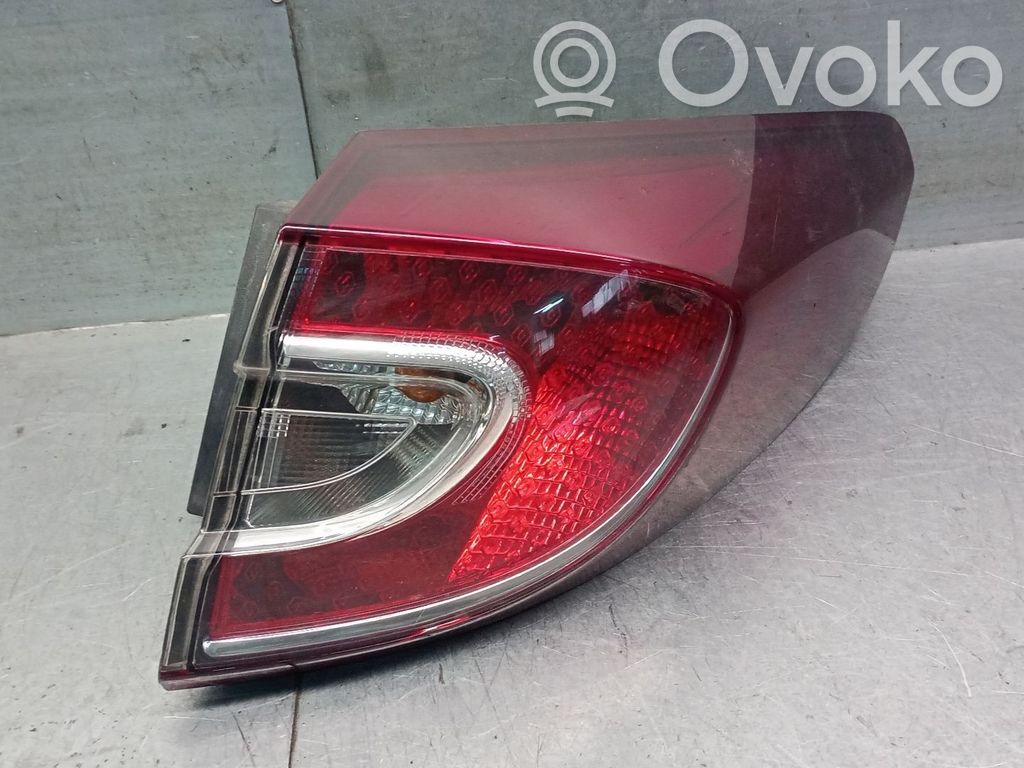 Renault Megane III Luz trasera/de freno 