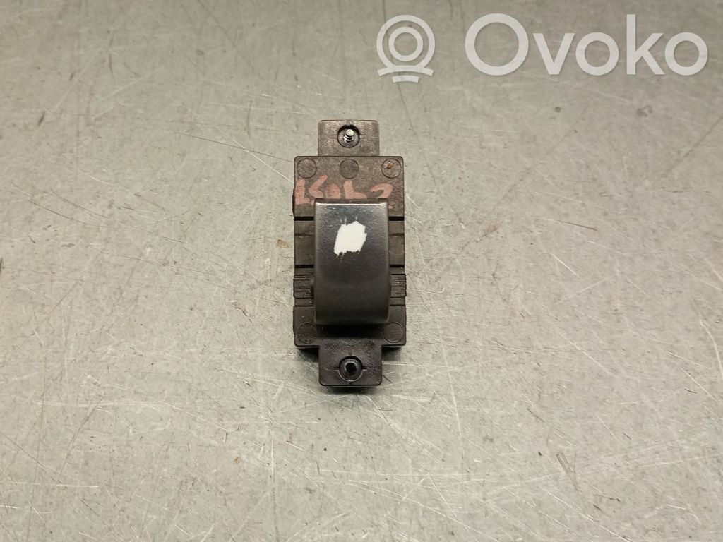 Chevrolet Captiva Electric window control switch 