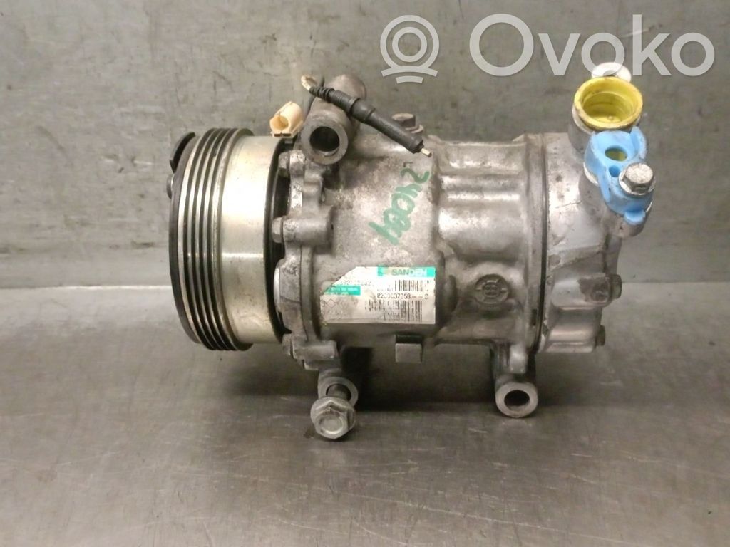 Renault Clio III Compresseur de climatisation