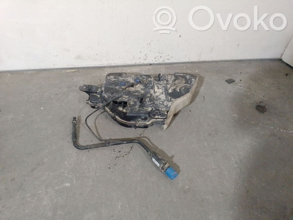 Audi Q3 8U Zbiornik paliwa 