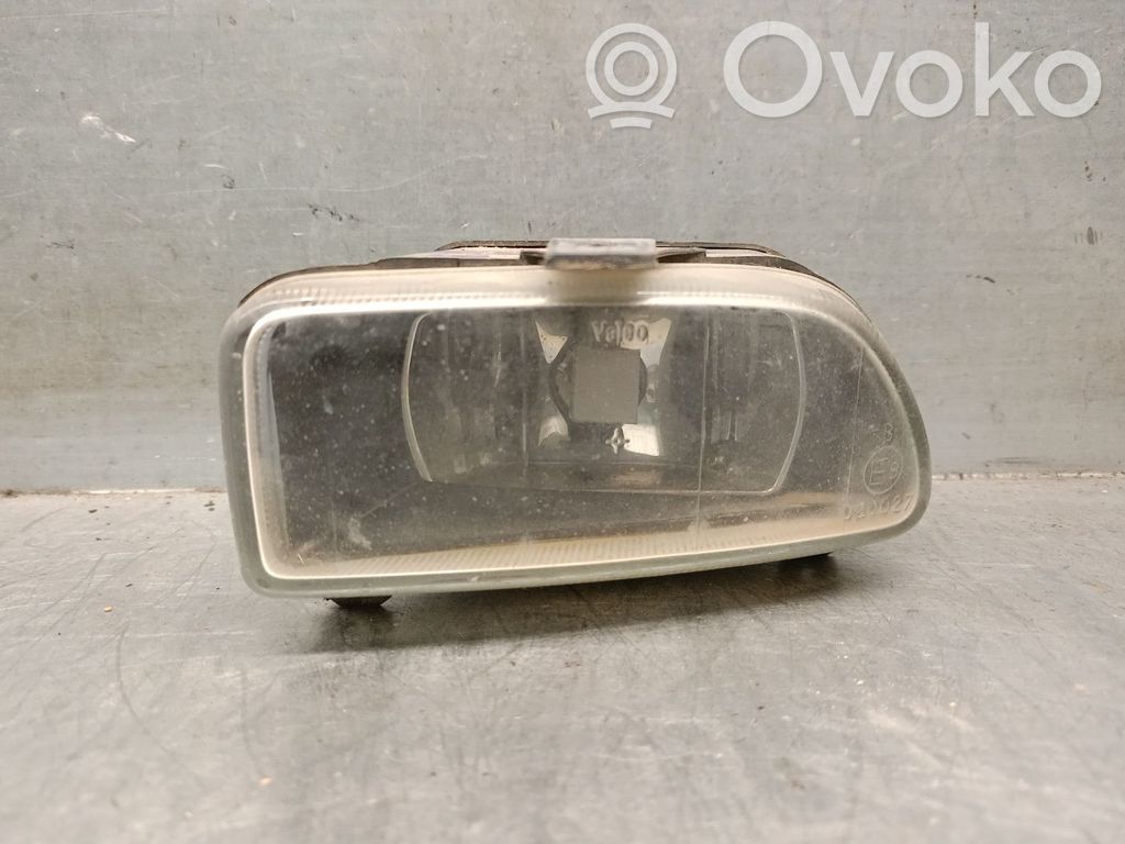 Ford Mondeo MK I Etusumuvalo 