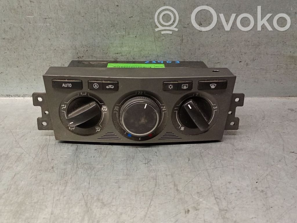 Opel Antara Climate control unit 