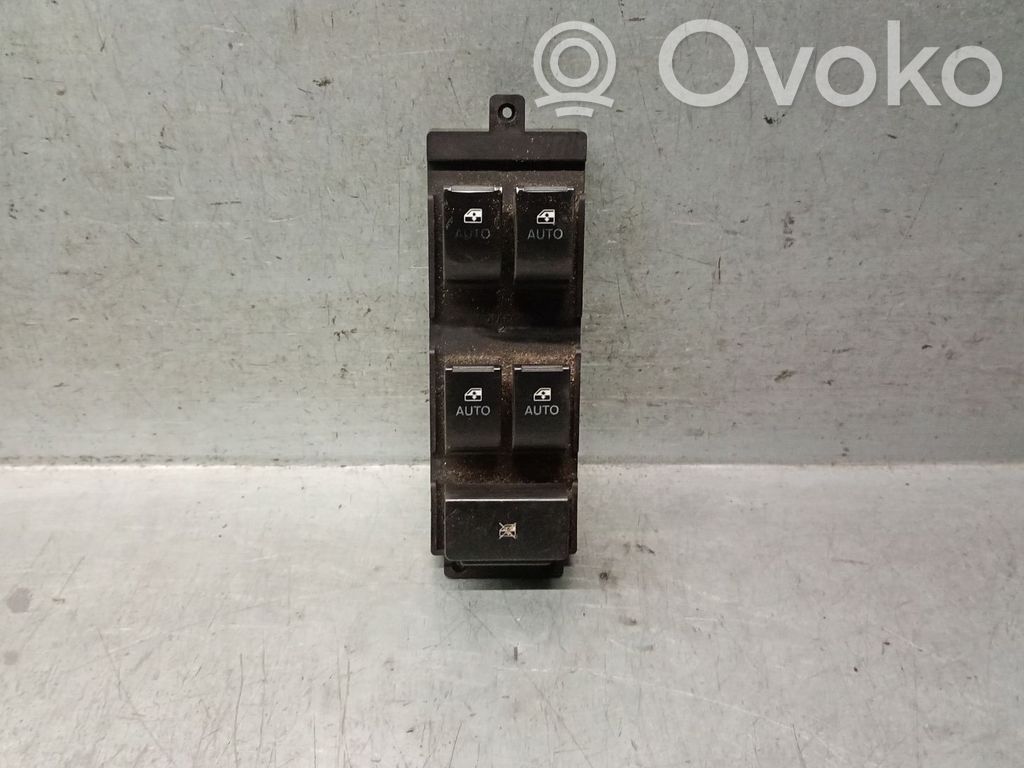 Opel Antara Electric window control switch 