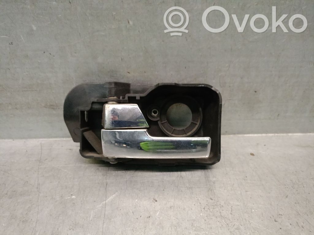 Ford Mondeo Mk III Klamka wewnętrzna drzwi tylnych 