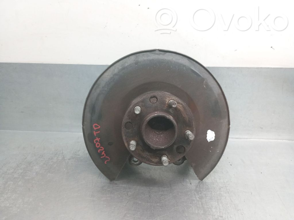 Ford Mondeo Mk III Zwrotnica koła tylnego 