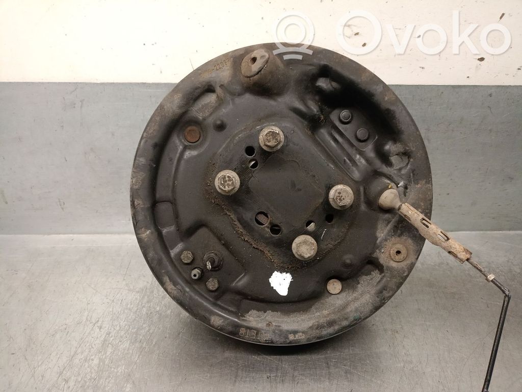 Ford Transit Aizmugurē riteņa rumbas vārpstas šarnīrs (stupica, capfa) 