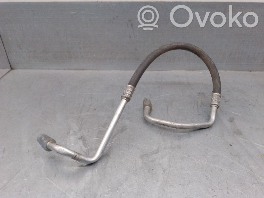Ilmastointilaitteen putki (A/C)   8200371316,8200371316
