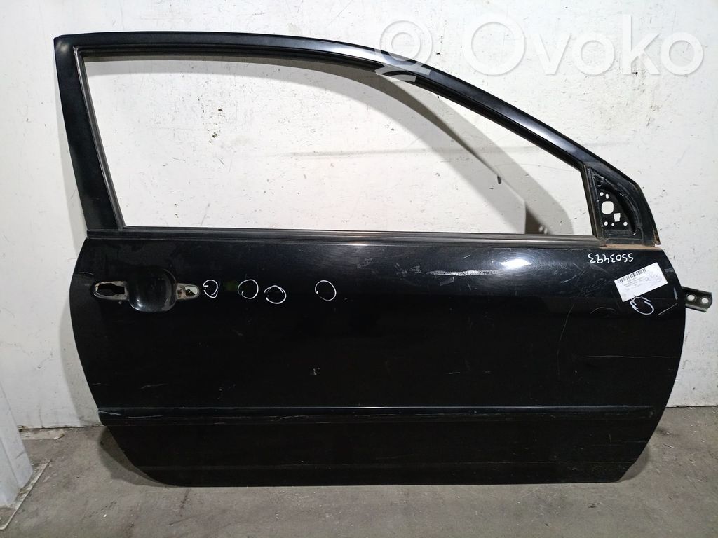 Toyota Corolla E120 E130 Durvis 