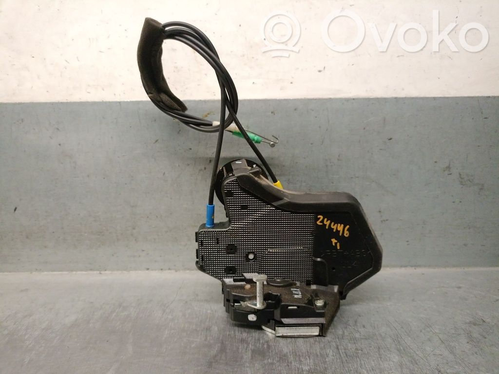Cerradura de puerta trasera   690600F011,690600F011