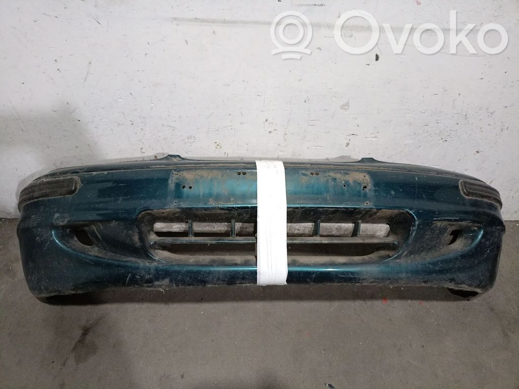 Hyundai Accent Parachoques delantero 