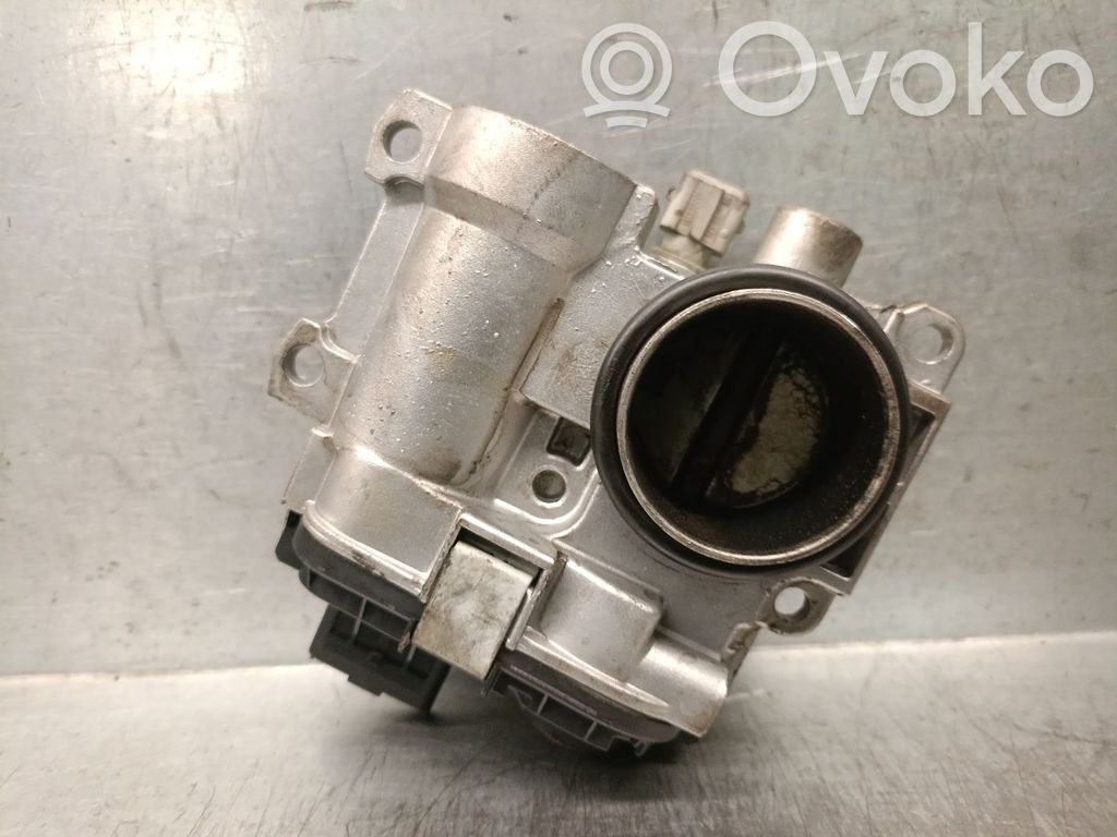 Renault Clio II Throttle body valve 