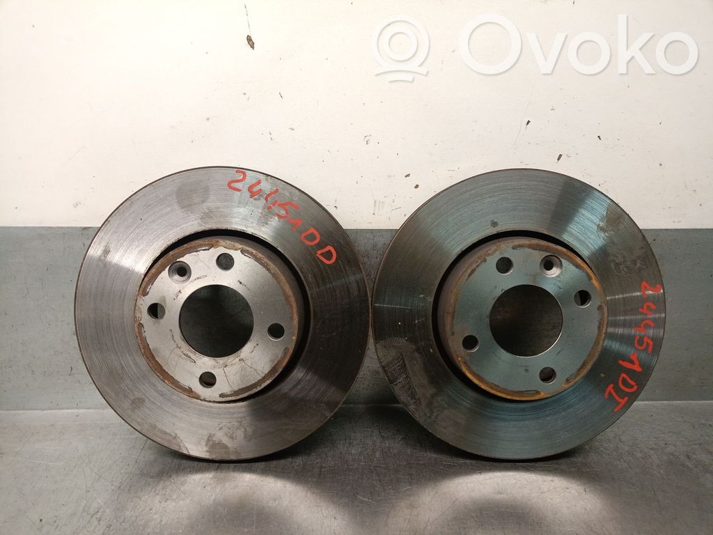 Dacia Sandero III Front brake disc 