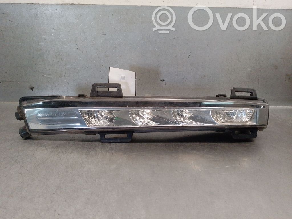 Ford S-MAX Etu-/Ajovalo 