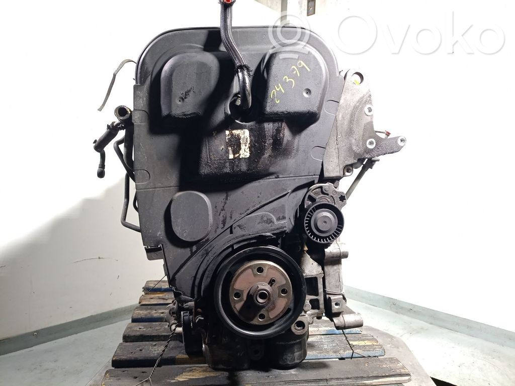 Variklis   B6284T,8251110,3354217