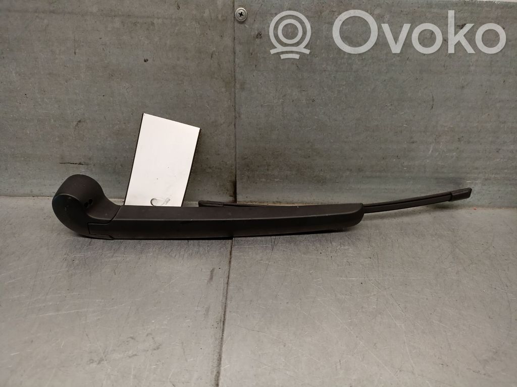 Audi A1 Wischerarm Heckscheibe 