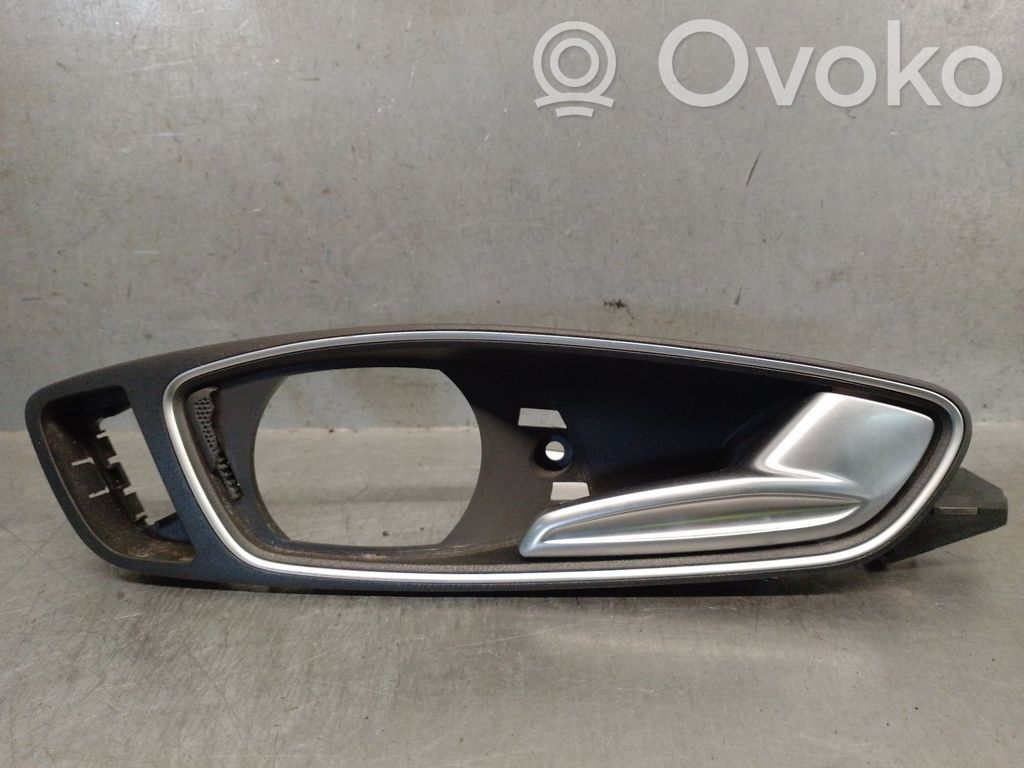 Audi A1 Manecilla interna puerta delantera 