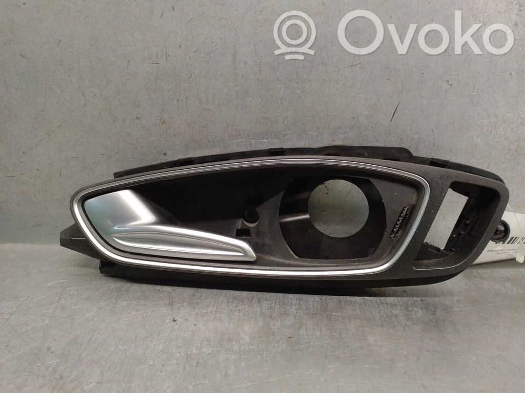 Audi A1 Front door interior handle 