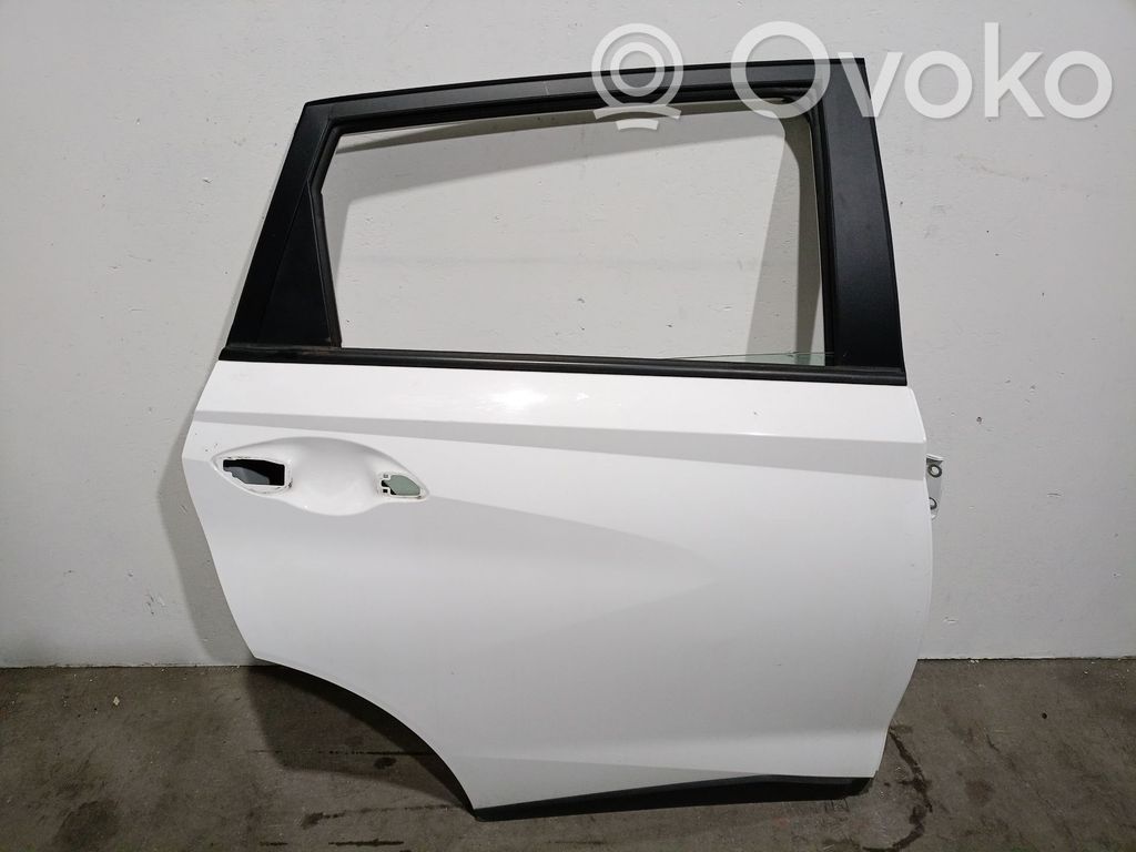 Hyundai Bayon Puerta trasera 