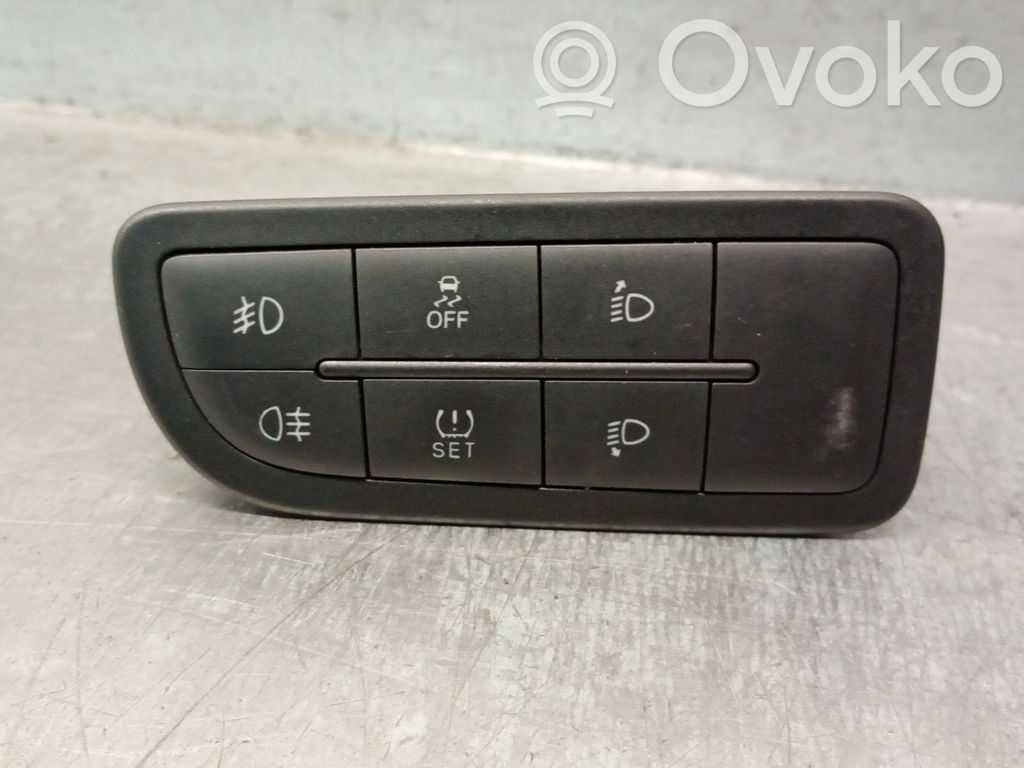 Fiat Tipo Interruptor de control del panel de luces