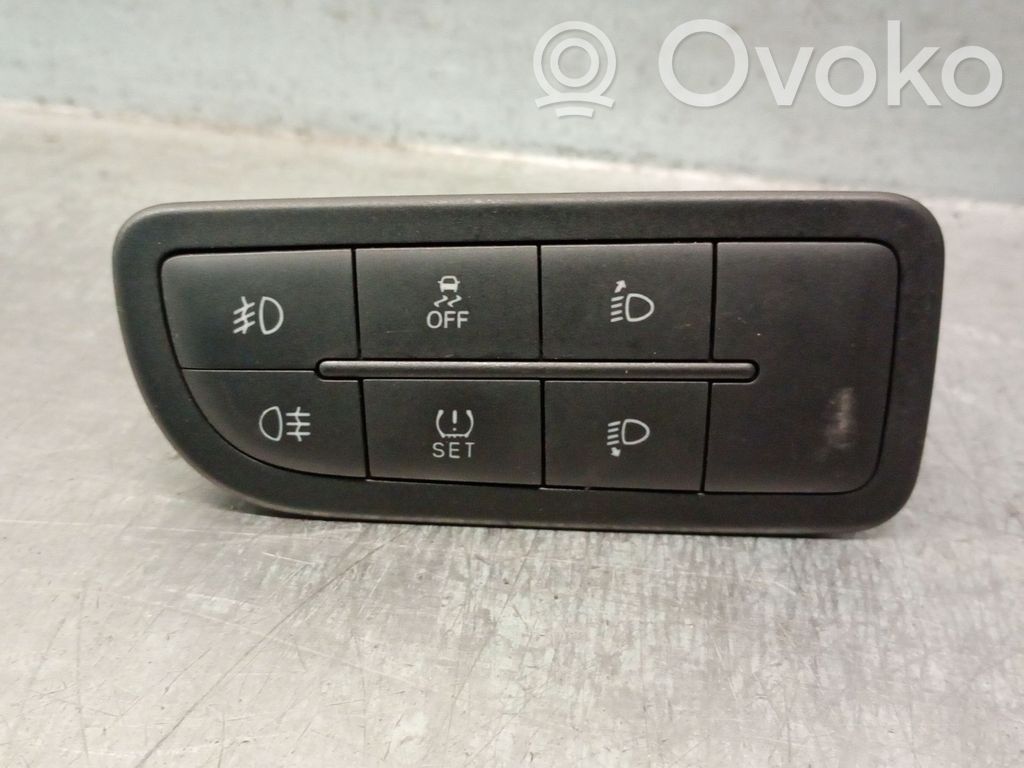 Fiat Tipo Interruptor de control del panel de luces 