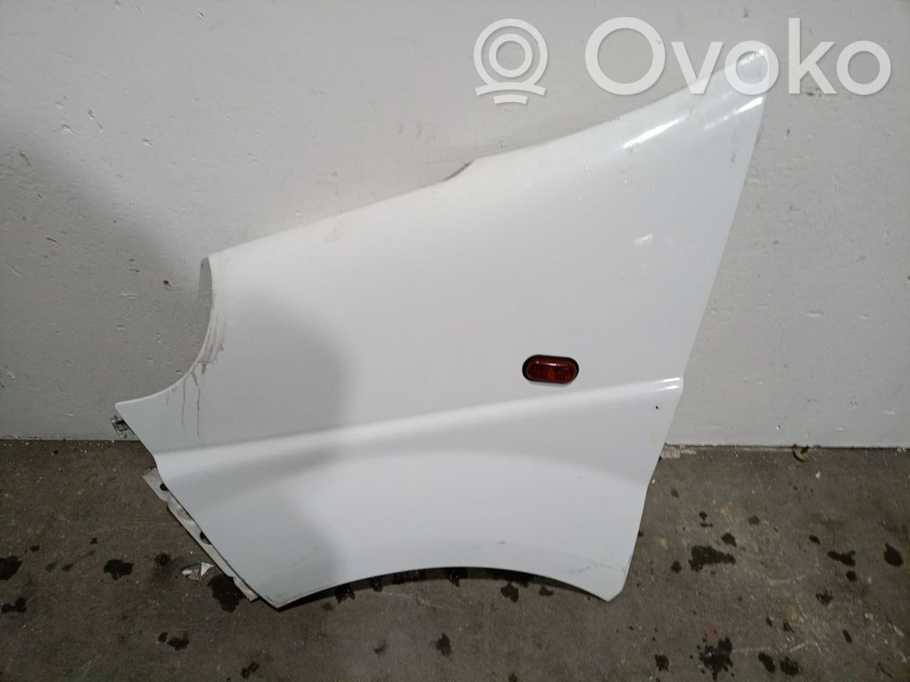 Opel Vivaro Sparnas 