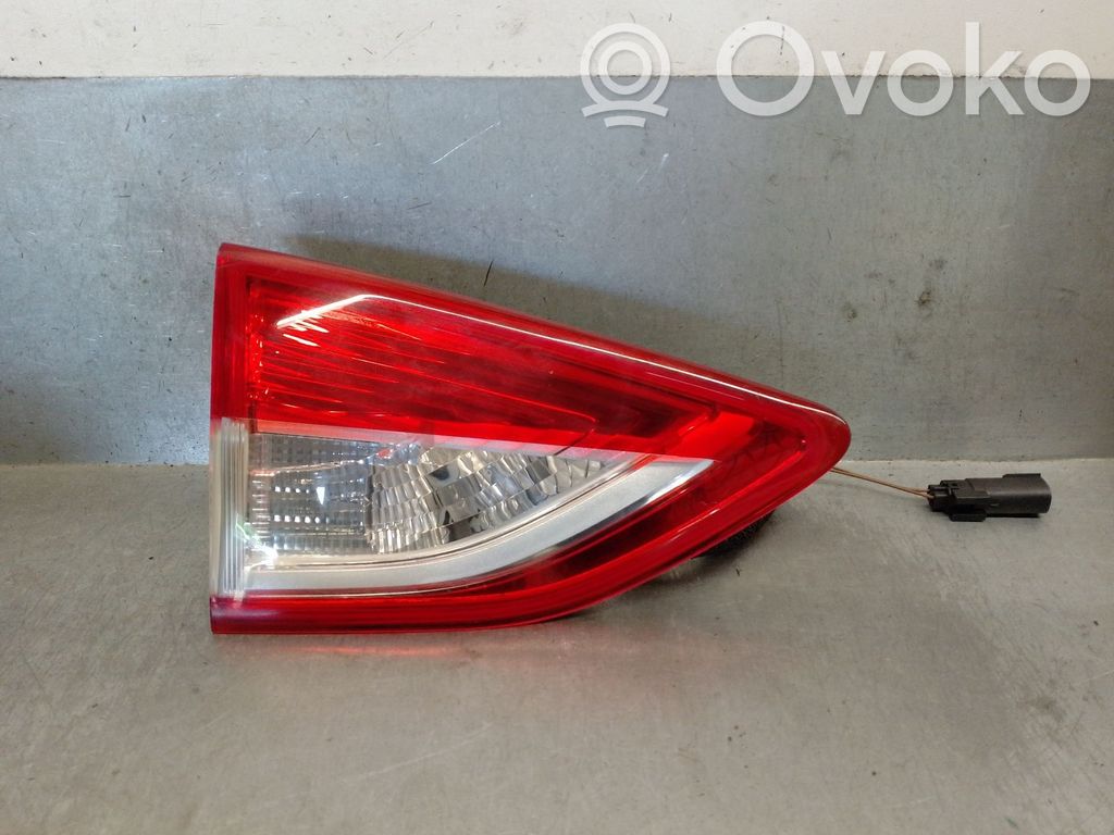 Ford Kuga II Lampa tylna 