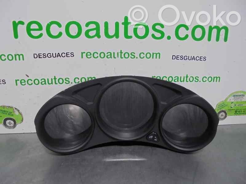 Citroen C4 Grand Picasso Vitezometru (grup de instrumente) 