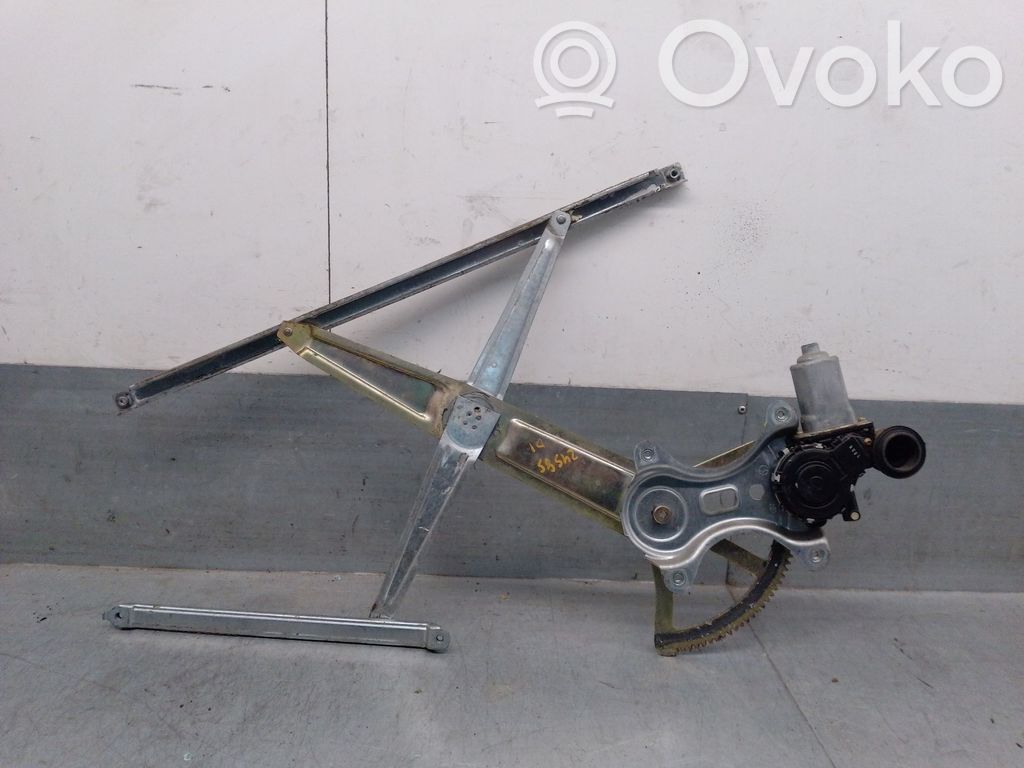 Toyota Corolla E110 Regulador manual de la ventanilla delantera 