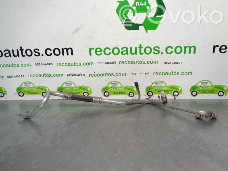 Ford Focus Ilmastointilaitteen putki (A/C) 