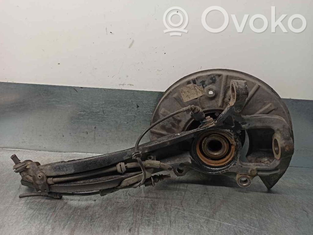 Volkswagen Touareg I Fuzetă butuc roată față 