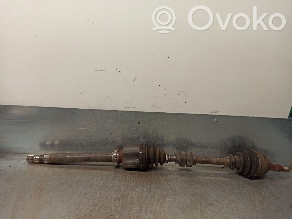 Nissan Note (E11) Priekšējā pusass 