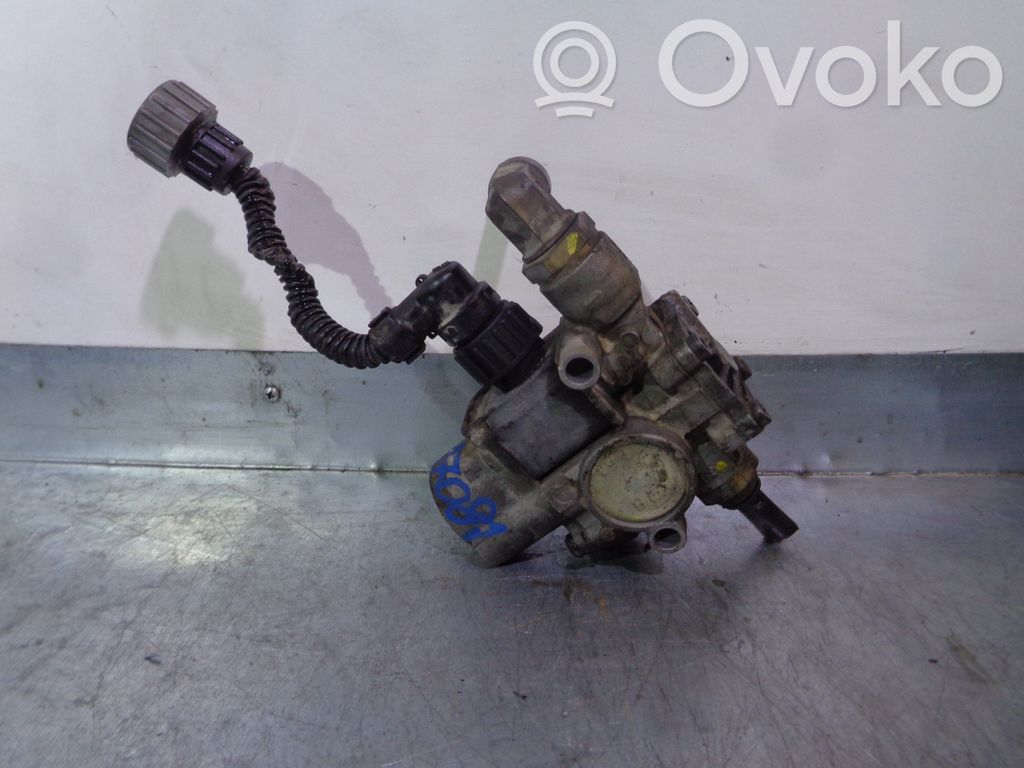 Nissan Atleon Válvula EGR 