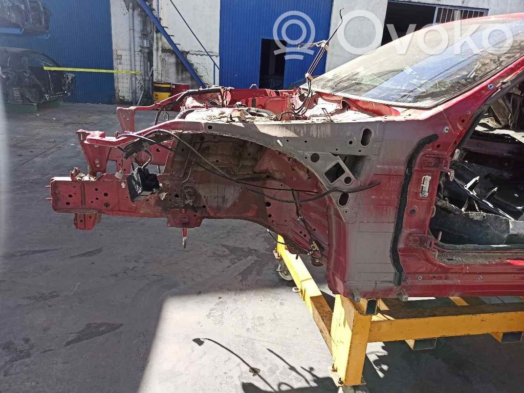 Nissan 370Z Support de montage de pare-chocs avant