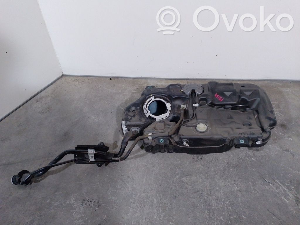 Mazda 3 Zbiornik paliwa 