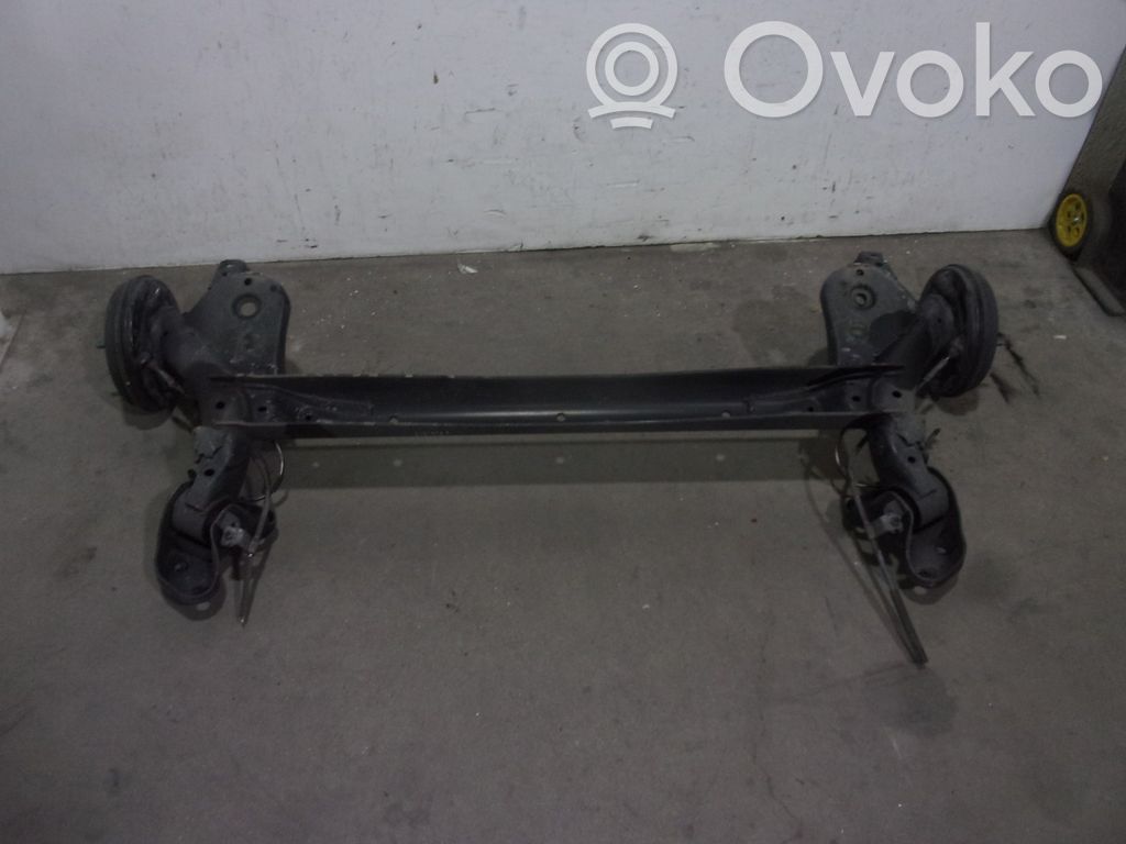 Ford Fiesta Eje trasero con reductor 