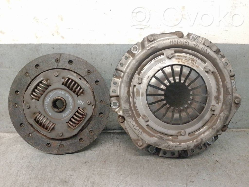 Ford Fiesta Juego de embrague 