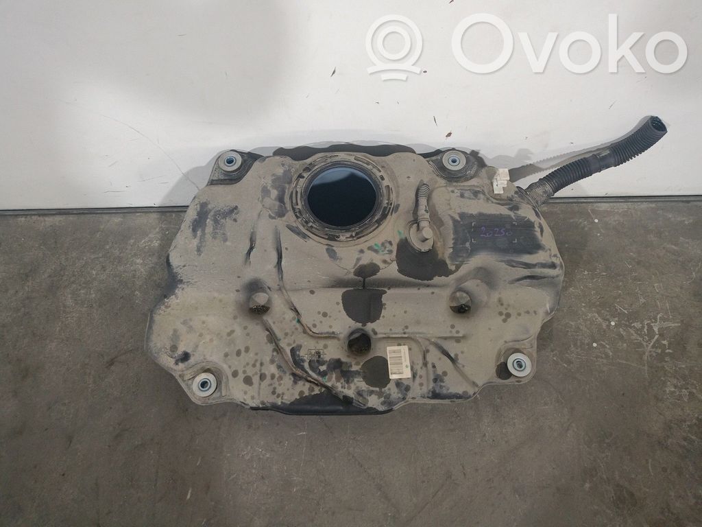 Toyota Yaris Rezervor combustibil 